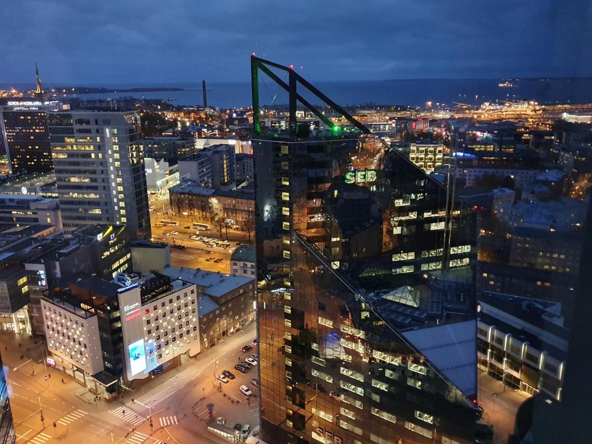 Skyview Suite - Breathtaking Views From Bed And From Jacuzzi. City Center Skyscraper Upper Floors Tallinn Luaran gambar